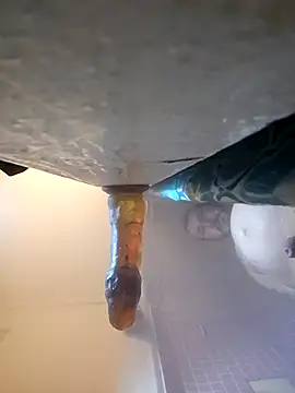 UncutHammer69 online show from 11-22-25, 08:13