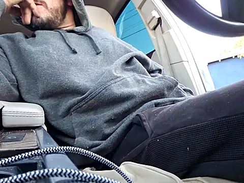 UncutHammer69 online show from 11-24-25, 12:21