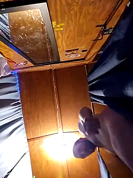 UncutHammer69 online show from 04-20-26, 03:59