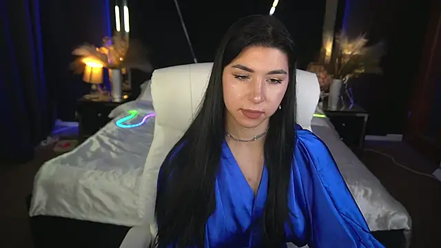 EmilyCandyy online show from 11-11-25, 06:57