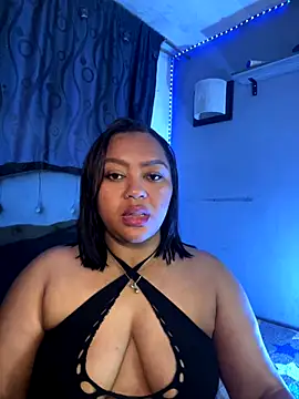 Snapshot of yanza2002 chatting on 10-22-25, 11:48 yanza2002 online show from 10-22-25, 11:48