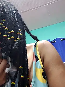 HONEYSWEETS LIVE online show from 11-19-25, 03:28