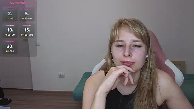 Jessy Ginger online show from 09-28-25, 04:23