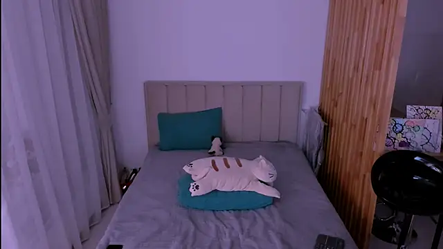 sabrinamacmarren online show from 02-26-26, 07:24