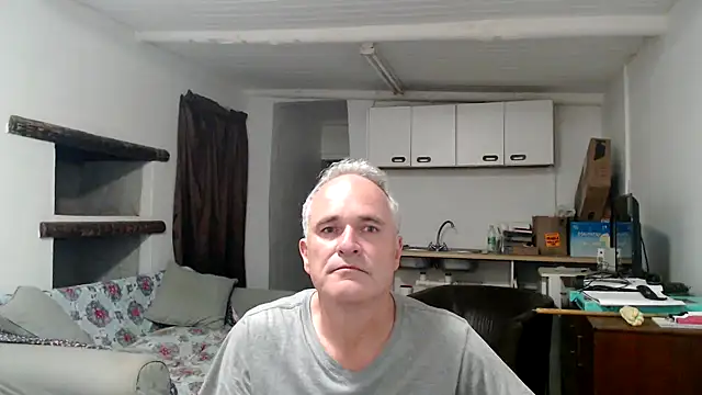 Snapshot of DrPenaltyXX chatting on 12-17-24, 08:32 DrPenaltyXX online show from 12-17-24, 08:32
