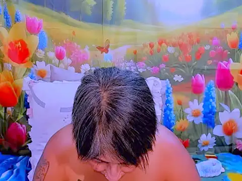 indianroxy online show from 10-20-25, 06:52