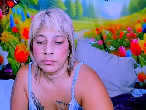 indianroxy online show from 07-11-26, 07:22