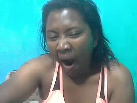 Snapshot of cutybigass chatting on 10-22-25, 07:35 cutybigass online show from 10-22-25, 07:35