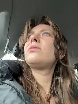 MariiD online show from 03-02-25, 07:21