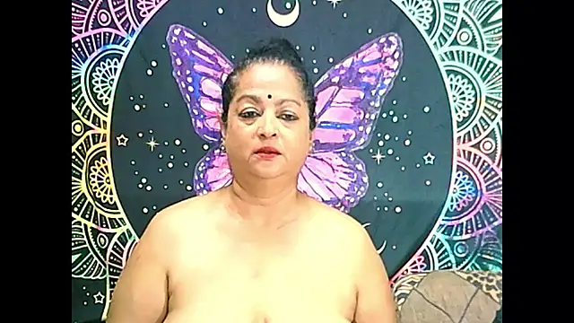 Snapshot of matureindian chatting on 02-25-25, 11:55 matureindian online show from 02-25-25, 11:55