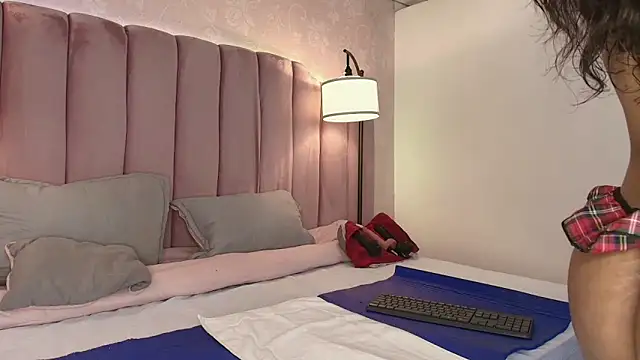 HallyBans online show from 04-08-26, 06:52