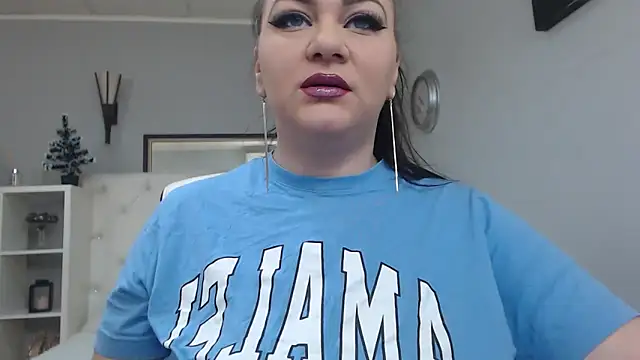 Snapshot of ClaraJoyFG chatting on 01-21-25, 07:50 ClaraJoyFG online show from 01-21-25, 07:50