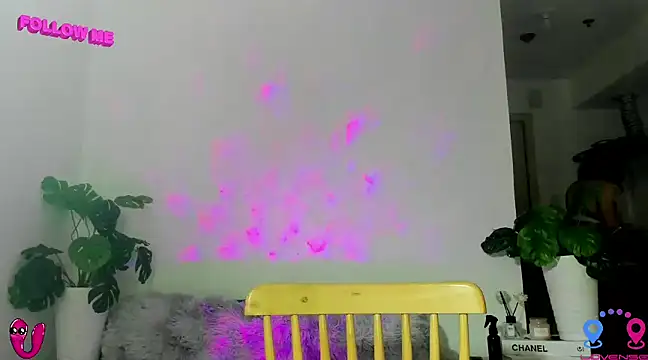 hottycrishina online show from 01-27-25, 09:23