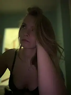 AnastasiaAniess online show from 02-13-25, 06:48