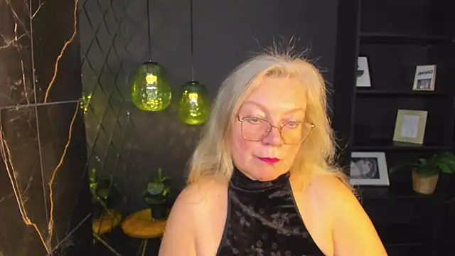 NataliMellow online show from 10-24-25, 01:07