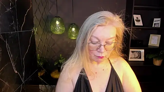 NataliMellow online show from 02-21-26, 01:23