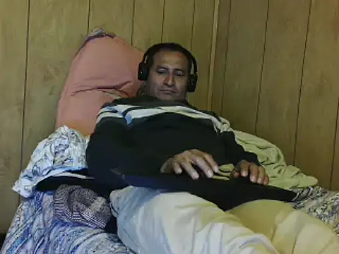 Snapshot of dantehot2020 chatting on 12-08-24, 06:33 dantehot2020 online show from 12-08-24, 06:33