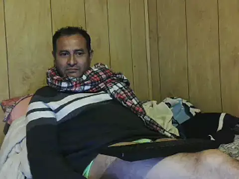 Snapshot of dantehot2020 chatting on 12-18-24, 12:32 dantehot2020 online show from 12-18-24, 12:32