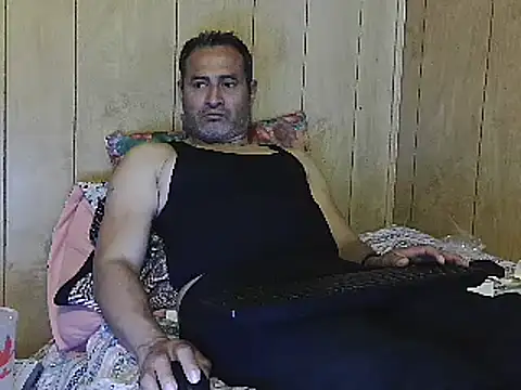 Snapshot of dantehot2020 chatting on 12-28-24, 09:30 dantehot2020 online show from 12-28-24, 09:30
