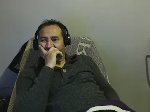 Snapshot of dantehot2020 chatting on 01-08-25, 01:42 dantehot2020 online show from 01-08-25, 01:42