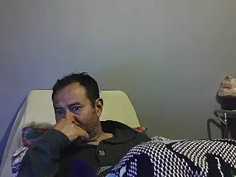 Snapshot of dantehot2020 chatting on 01-10-25, 01:10 dantehot2020 online show from 01-10-25, 01:10