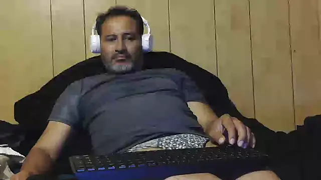 Snapshot of dantehot2020 chatting on 10-06-25, 12:52 dantehot2020 online show from 10-06-25, 12:52