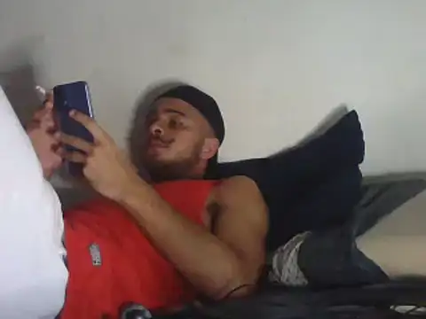 Snapshot of LoudLikeness chatting on 02-21-25, 01:55 LoudLikeness online show from 02-21-25, 01:55