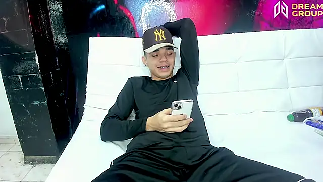 AmazingPartys online show from 03-24-26, 03:00