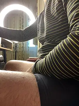 Snapshot of MarkReeds chatting on 01-28-25, 03:04 MarkReeds online show from 01-28-25, 03:04