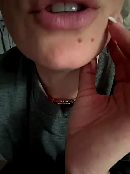 Wet-Pussycat online show from 10-25-25, 03:40