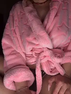 Wet-Pussycat online show from 04-12-26, 09:53