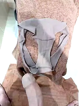 Snapshot of domjoab chatting on 01-11-25, 12:22 domjoab online show from 01-11-25, 12:22