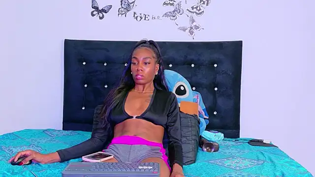 Snapshot of Blackrosse__ chatting on 05-28-26, 06:05 Blackrosse online show from 05-28-26, 06:05