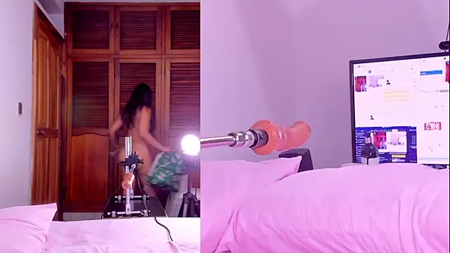 Snapshot of Natasha_Secret chatting on 02-16-25, 09:04 Natasha Secret online show from 02-16-25, 09:04