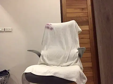 fuckerplayer1 online show from 03-10-25, 12:18