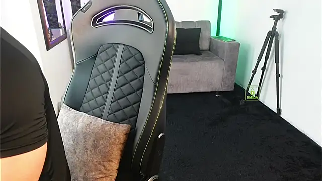 knimh online show from 03-11-26, 04:02