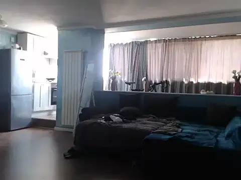 Snapshot of MisterFaithRO chatting on 05-30-26, 01:30 MisterFaithRO online show from 05-30-26, 01:30