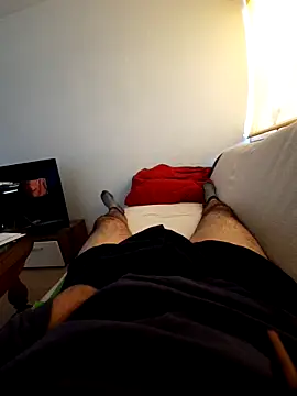 Snapshot of mogli444 chatting on 12-14-25, 01:27 mogli444 online show from 12-14-25, 01:27