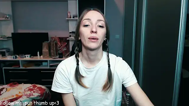 Snapshot of Natalimeowks chatting on 12-30-24, 09:48 Natalimeowks online show from 12-30-24, 09:48