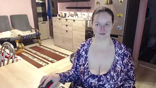 BustyLadyAlma online show from 02-11-25, 05:37