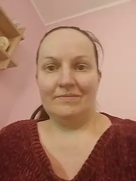 Snapshot of BustyLadyAlma chatting on 05-30-26, 11:18 BustyLadyAlma online show from 05-30-26, 11:18