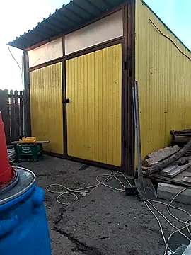 Snapshot of sarpe4 chatting on 12-14-25, 06:08 sarpe4 online show from 12-14-25, 06:08