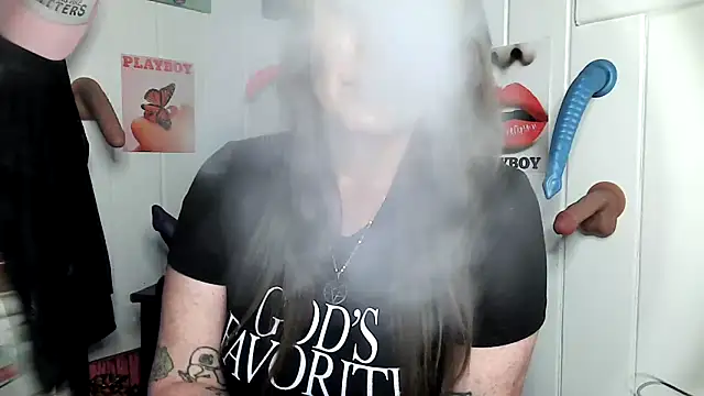 Snapshot of Lady_the_Tramp chatting on 11-30-25, 04:16 Lady the Tramp online show from 11-30-25, 04:16