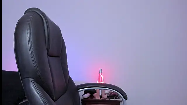 HazelKush online show from 12-11-24, 11:32