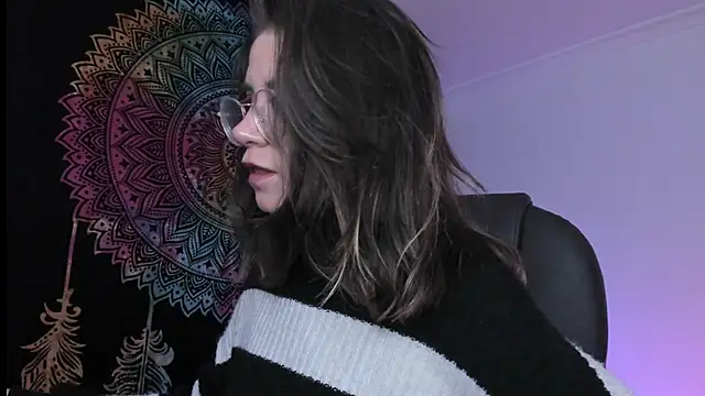 HazelKush online show from 01-10-25, 02:25