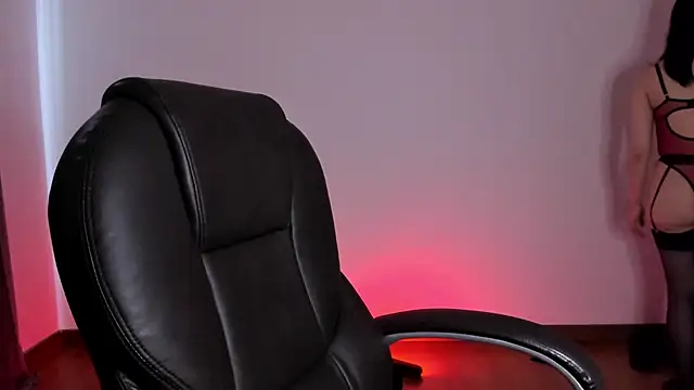 HazelKush online show from 10-02-25, 07:21