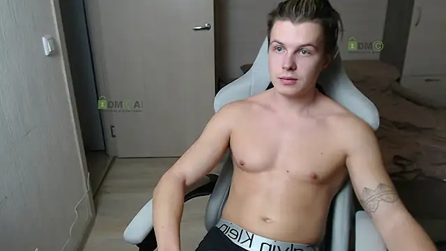 Sunny-Girl1 online show from 03-02-25, 07:23