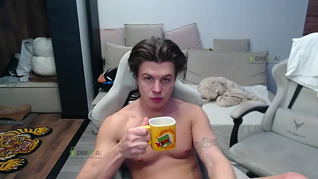 Sunny-Girl1 online show from 01-10-26, 07:43