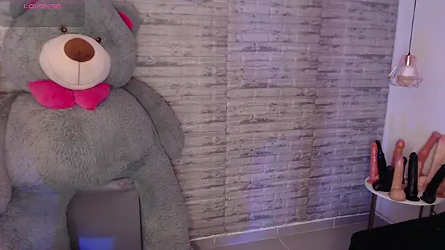 TinnaCobb online show from 03-13-26, 04:13