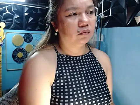 ambersmile online show from 04-05-26, 09:06